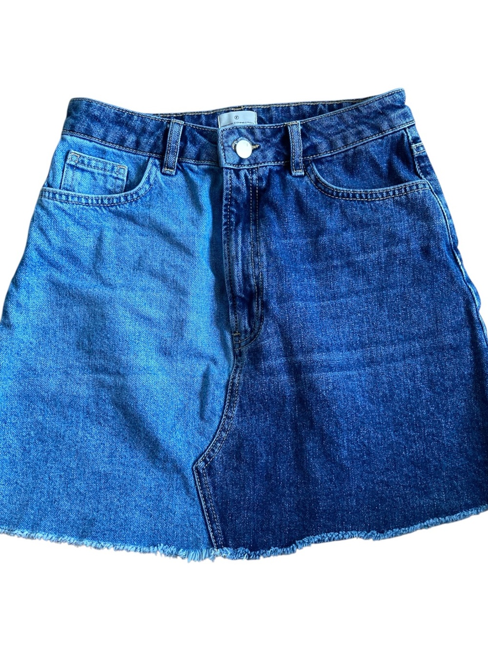 French Connection 4 Brandy Striking Two-Tone Blue Denim Frayed Hem Mini Skirt